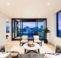 Brand New Lux Water View 3bd with Parking - Accommodation Gladstone