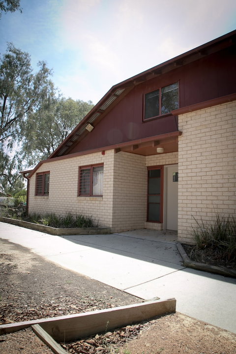 Unilodge At UC Short Stays - Accommodation Gladstone 0