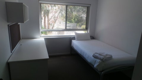 Unilodge At UC Short Stays - Accommodation Gladstone 3