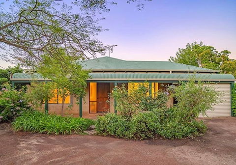 Hakea Haven - Dunsborough - Accommodation Gladstone 2