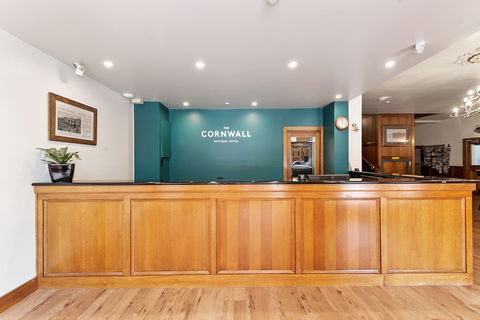 The Cornwall Historic Hotel - Accommodation Gladstone 6