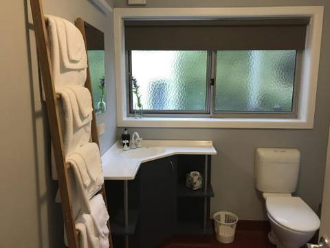 A Bach At Bright Bright VIC - Accommodation Gladstone 3