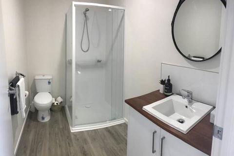 The Surfside Beaumaris - Accommodation Gladstone 5