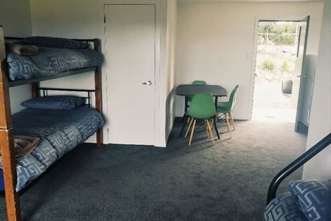 The Surfside Beaumaris - Accommodation Gladstone 3