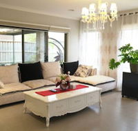 Cozy  Spacious House in Melbourne - Accommodation Gladstone