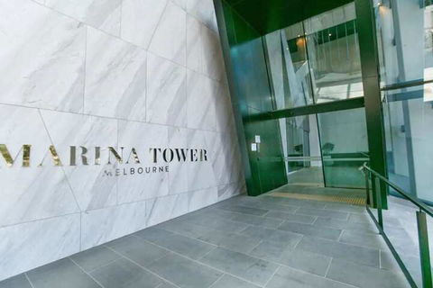 JC Marina Tower Docklands - Accommodation Gladstone 1