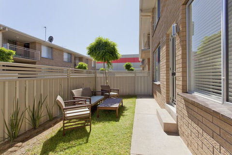Boutique Apartment Central & Sophisticated - Accommodation Gladstone 7