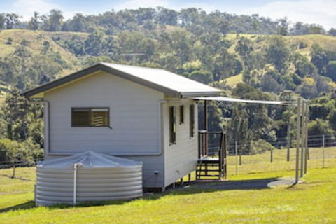 Valley Cabins By The Creek - Accommodation Gladstone 0