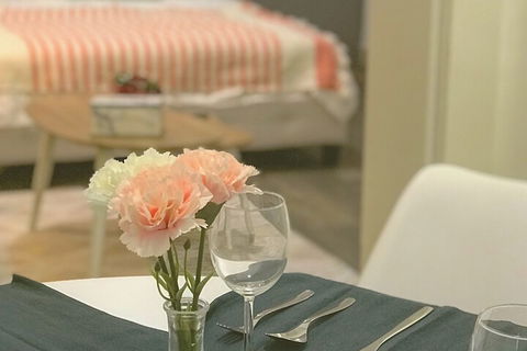 Sky Garden Studios - Accommodation Gladstone 1