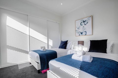 89 Fancy Doncaster Home - Accommodation Gladstone 5