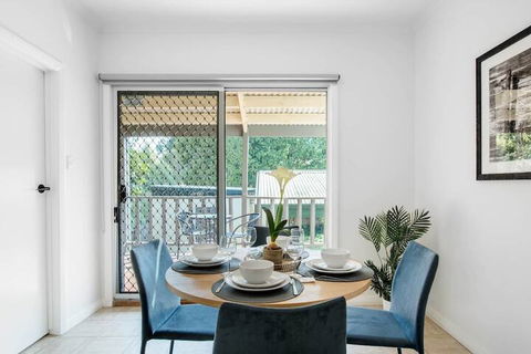 88 Peaceful Blackburn House - Accommodation Gladstone 1
