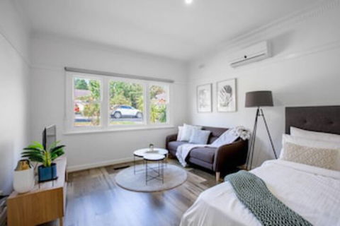88 Peaceful Blackburn House - Accommodation Gladstone 0