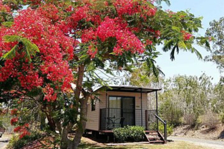 Mount Larcom QLD Accommodation Gladstone