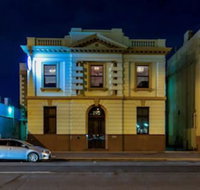 BANK192 - Accommodation Gladstone