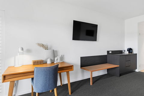 13th Beach Golf Lodges - Accommodation Gladstone 6