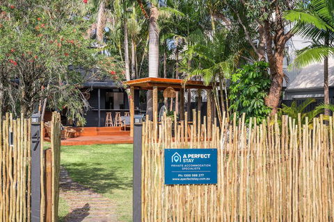 A PERFECT STAY - 3 Salty Sisters - Accommodation Gladstone 2
