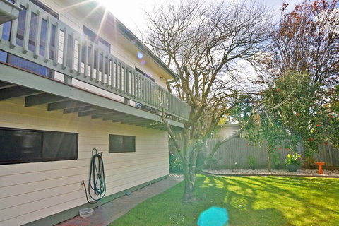 Aqua Escape On Anderson Free Wifi & Netflix PET Friendly - Accommodation Gladstone 1