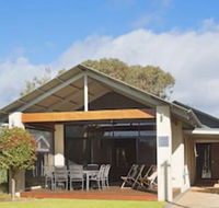 Footsteps From The Bay - Accommodation Gladstone