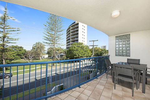 Fairseas Apartments - Accommodation Gladstone 0