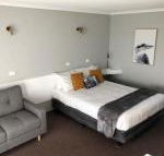 Country Roads Motor Inn - Accommodation Gladstone