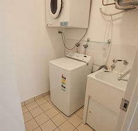 The Grand Old Lady Apartments - Accommodation Gladstone