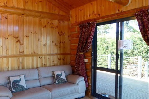 Windermere Cabins - Accommodation Gladstone 5