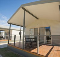 The Bowlo Holiday Cabins - Accommodation Gladstone