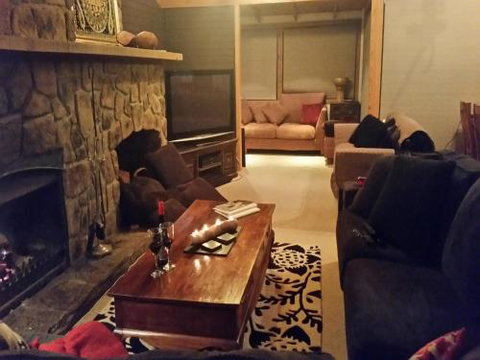 Alps Lodge - Accommodation Gladstone 0