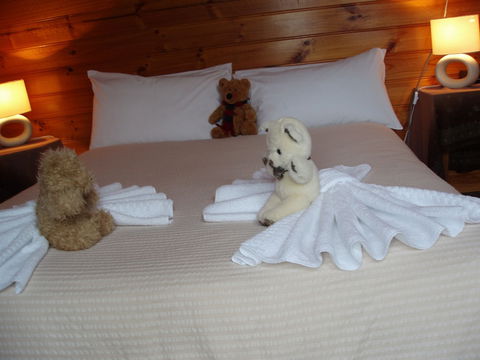 Boat Harbour Garden Cottages - Accommodation Gladstone 3