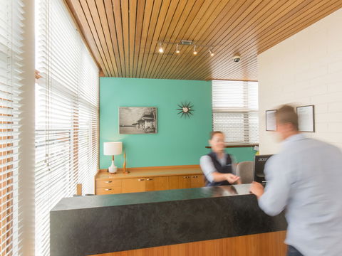 Riverfront Motel & Villas - Accommodation Gladstone 3
