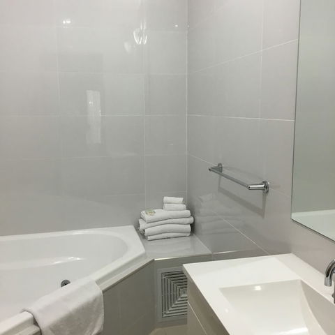 Footscray Motor Inn - Accommodation Gladstone 4