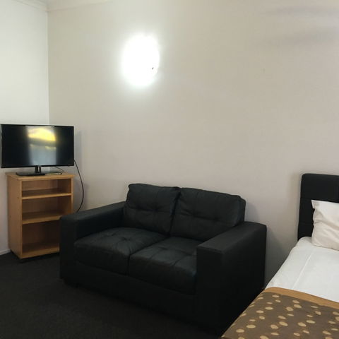 Footscray Motor Inn - Accommodation Gladstone 5