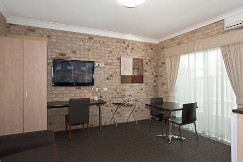 Highlander Motor Inn & Apartments - Accommodation Gladstone 5