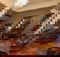Hadley's Orient Hotel - Accommodation Gladstone