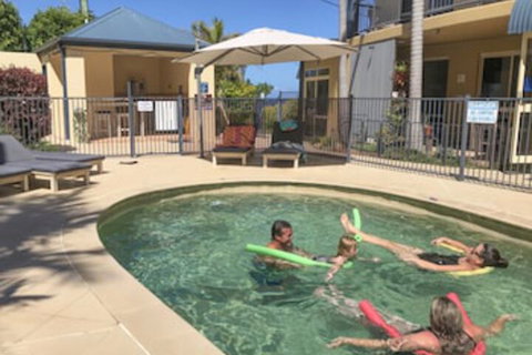 Beachside Holiday Apartments - Accommodation Gladstone 0