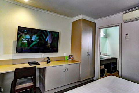 Elm Tree Motel - Accommodation Gladstone 7