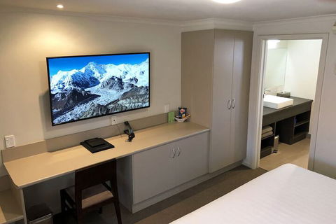 Elm Tree Motel - Accommodation Gladstone 4