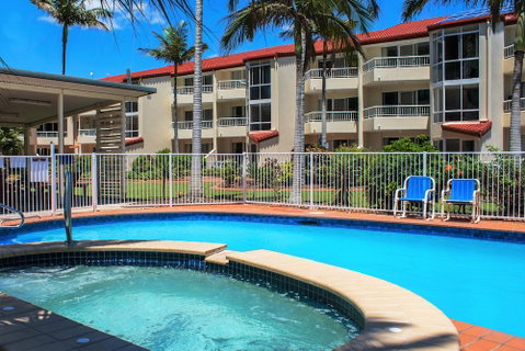 Key Largo Apartments - Accommodation Gladstone 4