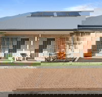 Coopers Colonial Motel - Accommodation Gladstone