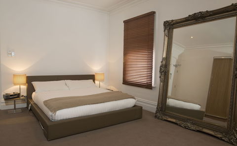 The Ikon Hotel - Accommodation Gladstone 6