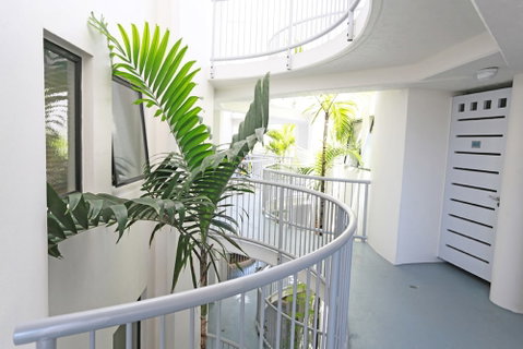 Beach Club Resort - Accommodation Gladstone 2