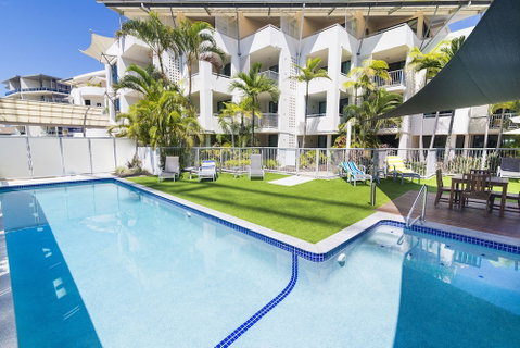 Beach Club Resort - Accommodation Gladstone 4