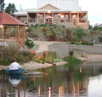 Blue Cliffs Retreat - Accommodation Gladstone