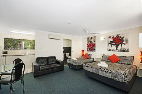 Townsville Holiday Apartments - Accommodation Gladstone 3