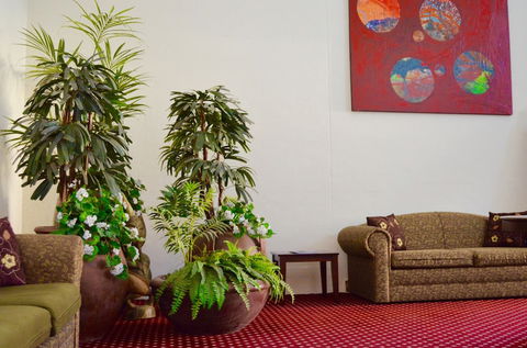 Canberra Short Term And Holiday Accommodation - Accommodation Gladstone 5