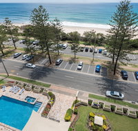 Southern Cross Beachfront Holiday Apartments - Accommodation Gladstone