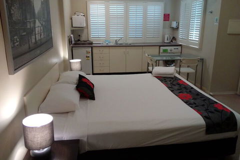 Brisbane Street Studios - Accommodation Gladstone 6