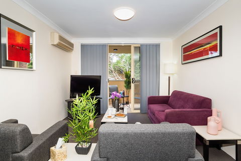 Eastwood Furnished Apartments - Accommodation Gladstone 4
