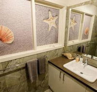 Whitesbeach Guesthouse - Accommodation Gladstone