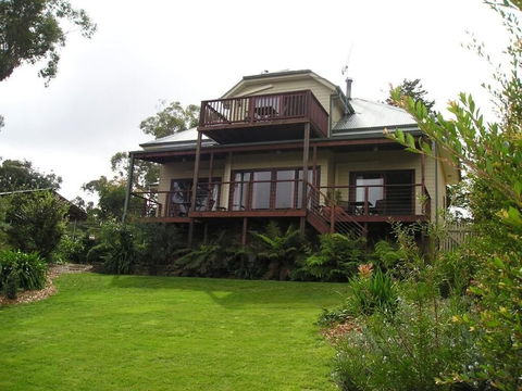 Valley Of The Waters B&B - Accommodation Gladstone 1